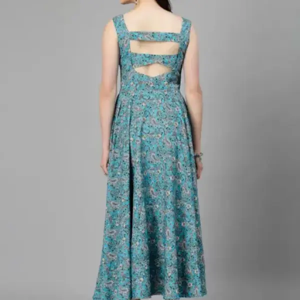 Pretty Feminine Women Dresses