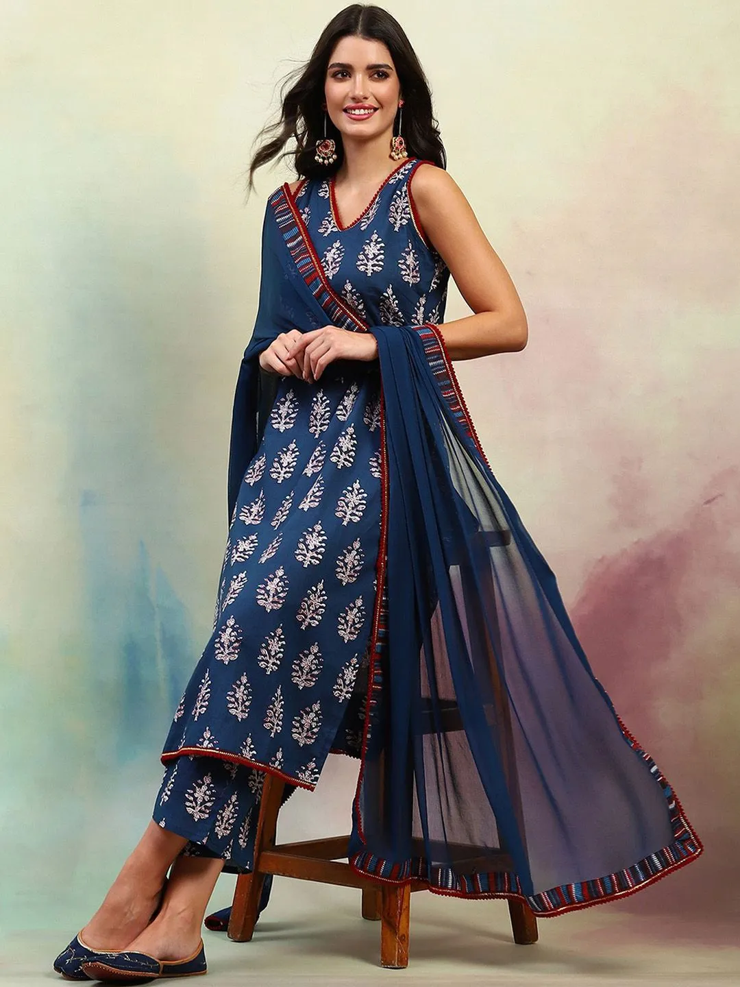 Khushal K Ethnic Motifs Printed V-Neck Sleeveless Pure Cotton Kurta with Palazzo & Dupatta